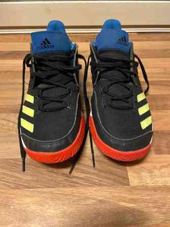 Adidas kengät 39 1/3 Вааса
