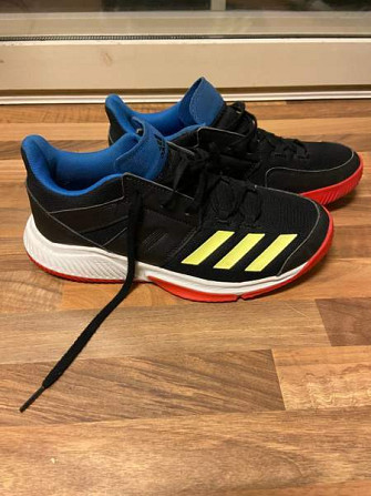 Adidas kengät 39 1/3 Vaasa - photo 2