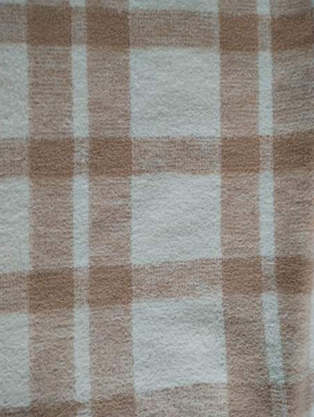 Kaksi vaaleaa puuvillahuopaa Helsinki - изображение 3