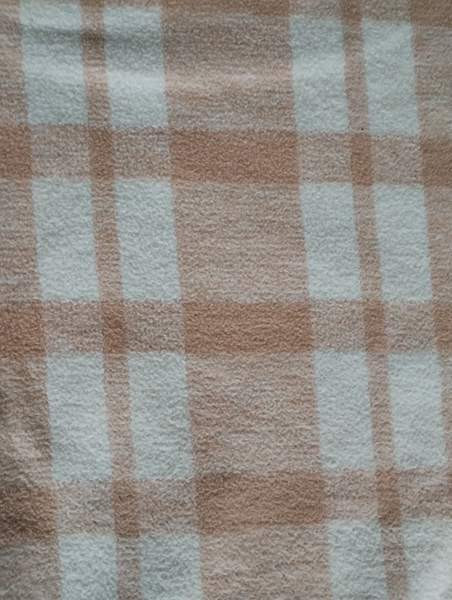 Kaksi vaaleaa puuvillahuopaa Helsinki - изображение 2