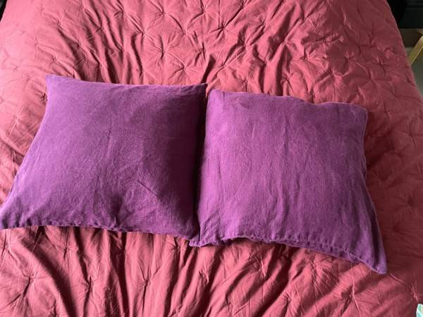 2 kpl liilat pellava koristetyynyliinat Helsinki - valokuva 2