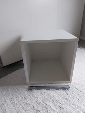 Ikean eket seinähylly Karkkila - valokuva 1