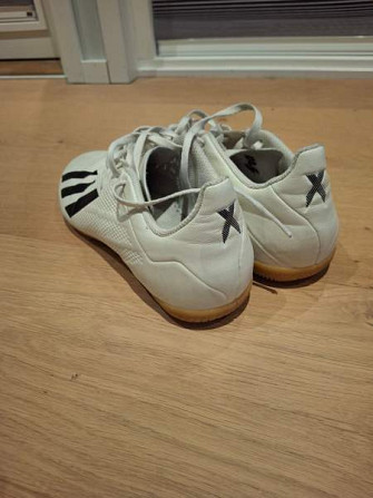 Adidas sisäpelikengät 42 Kempele - valokuva 2