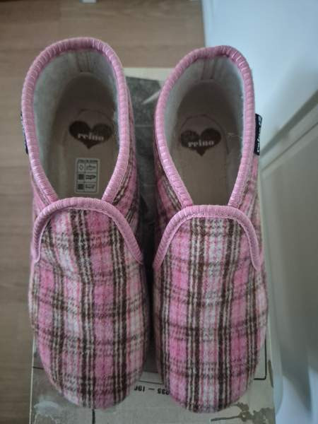 Vaaleanpunaiset Reinot Helsinki - valokuva 2