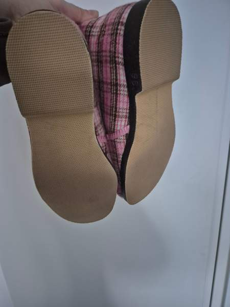 Vaaleanpunaiset Reinot Helsinki - valokuva 4