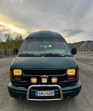 Chevrolet Chevy Van Tuusula - valokuva 4