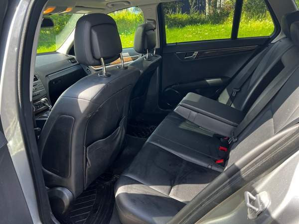 Mercedes-Benz C Вантаа - изображение 8