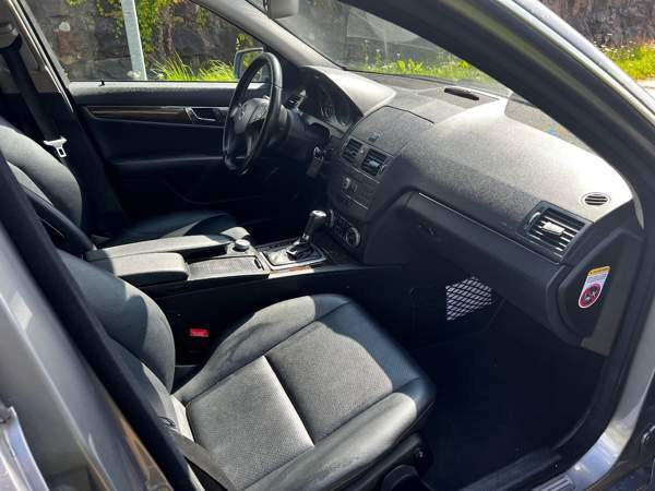 Mercedes-Benz C Вантаа - изображение 7