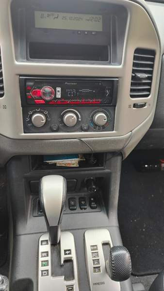 Mitsubishi Pajero Padasjoki - изображение 6