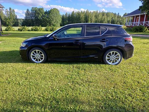 Lexus CT Ruovesi - photo 7