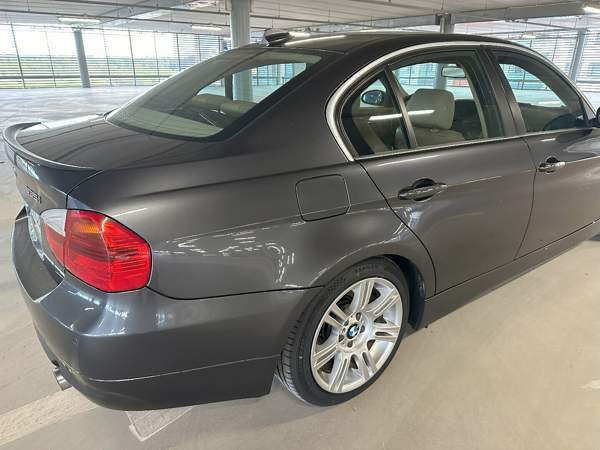 BMW 335 Turtkul - valokuva 7
