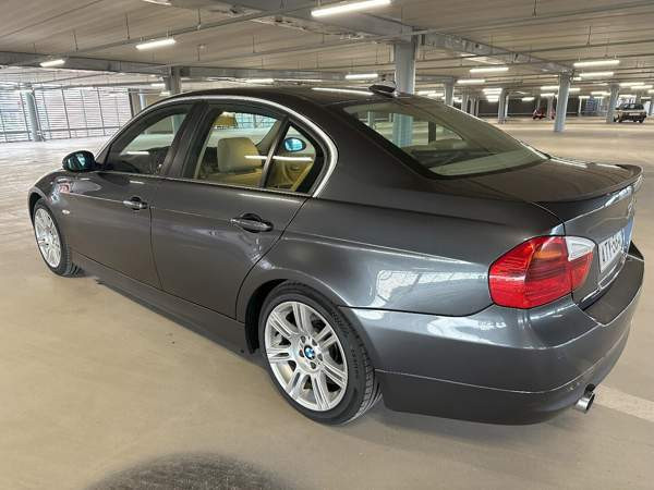BMW 335 Turtkul - valokuva 6