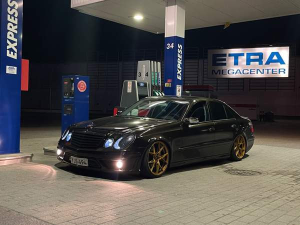 Mercedes-Benz E Glebychevo - valokuva 5