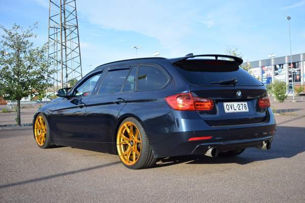 BMW 320 Hamina - valokuva 2