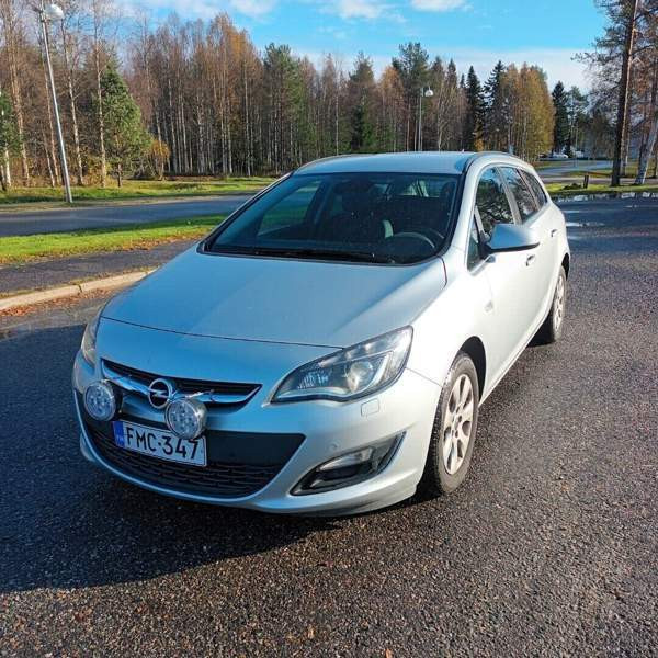 Opel Astra Ranua – foto 1