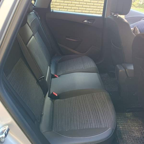 Opel Astra Ranua – foto 5