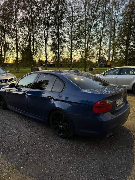 BMW 330 Isokyrö - photo 1