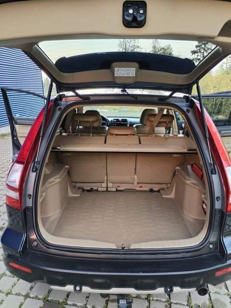 Honda CR-V Helsinki - valokuva 6