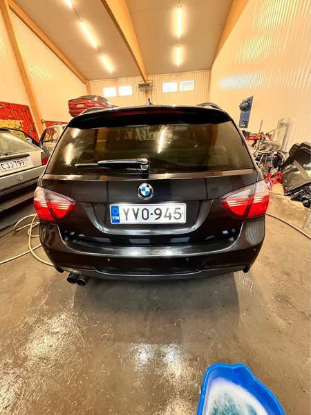 BMW 330 Loppi - изображение 5