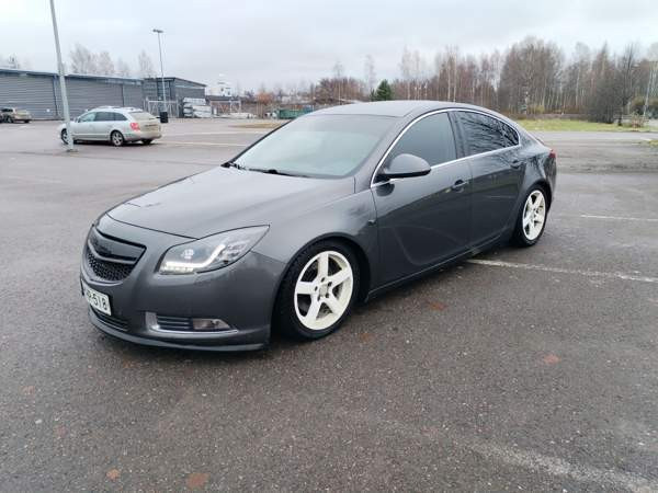 Opel Insignia Joroinen - valokuva 1
