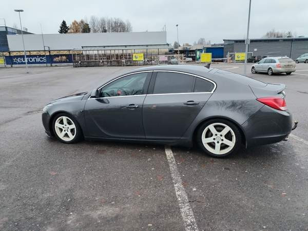 Opel Insignia Joroinen - valokuva 3