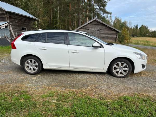 Volvo V60 Jalasjärvi - изображение 2