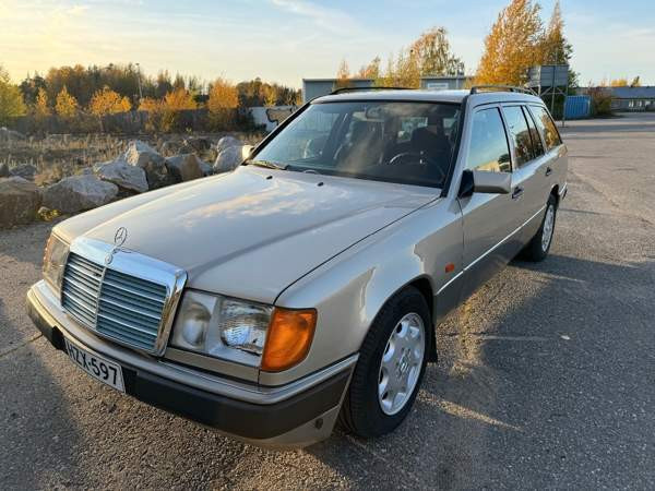 Mercedes-Benz E Turtkul - valokuva 2
