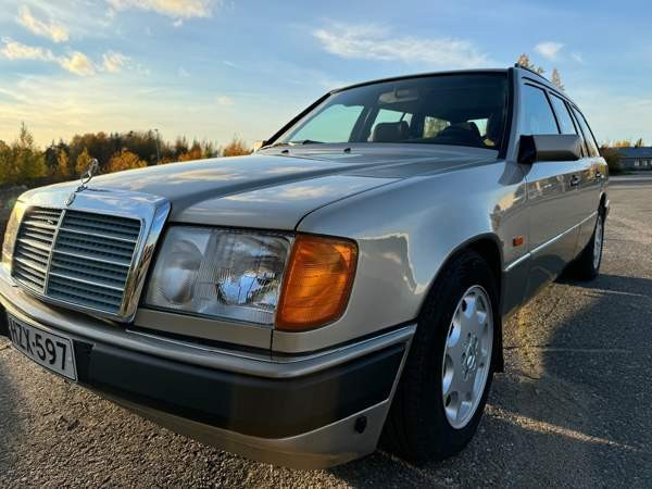 Mercedes-Benz E Turtkul - valokuva 8