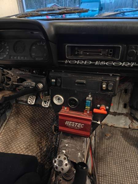 Ford Escort Forssa - valokuva 8