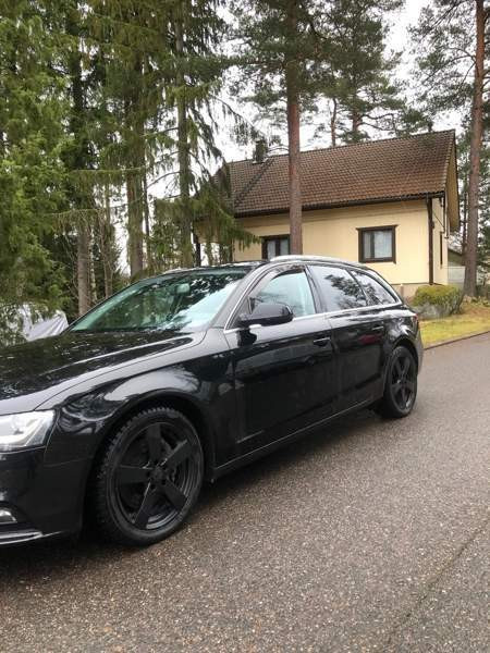 Audi A4 Хювинкяя - изображение 2