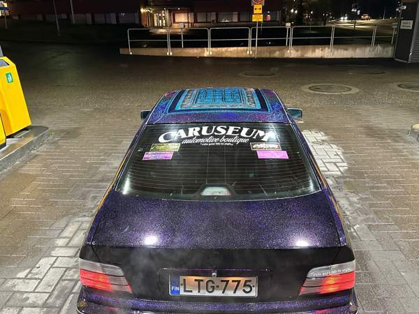 BMW 323 Nurmijärvi - valokuva 4