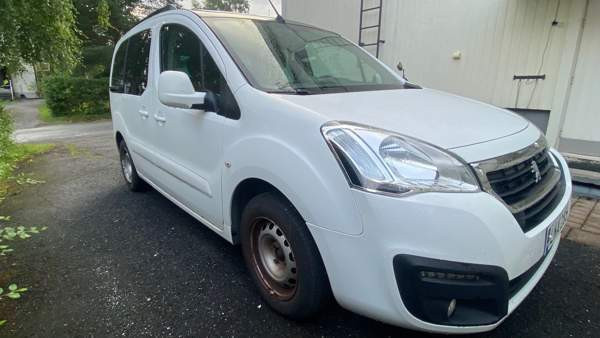 Peugeot Partner Тампере - изображение 3