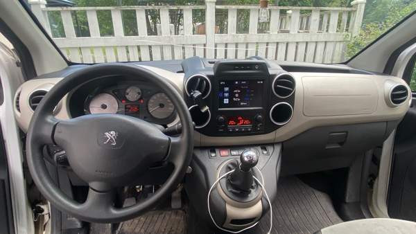 Peugeot Partner Тампере - изображение 8