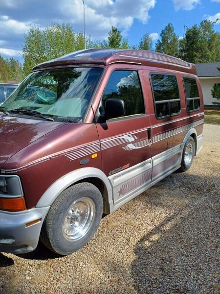 Chevrolet Astro Lons-le-Saunier - valokuva 4