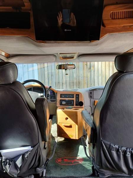 Chevrolet Astro Lons-le-Saunier - valokuva 7