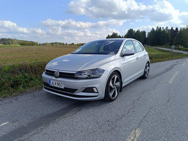 Volkswagen Polo Йямся - изображение 5