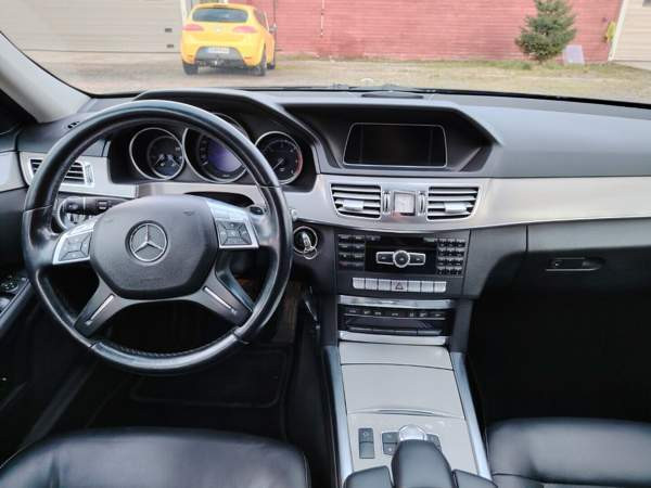 Mercedes-Benz E Вантаа - изображение 8