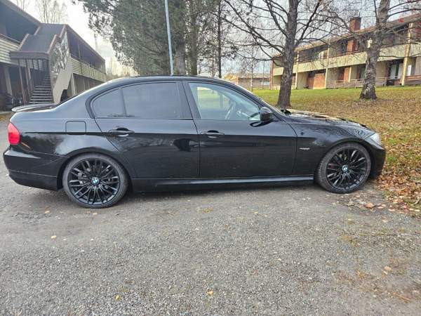 BMW 320 Lappajärvi - valokuva 5