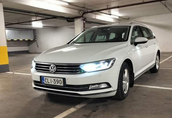 Volkswagen Passat Vantaa - valokuva 2