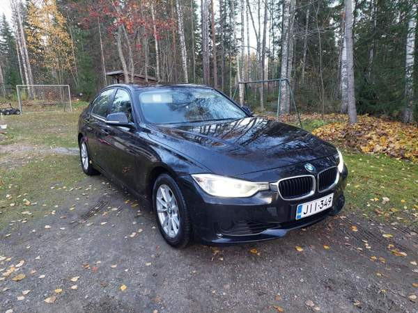 BMW 320 Luga - valokuva 1
