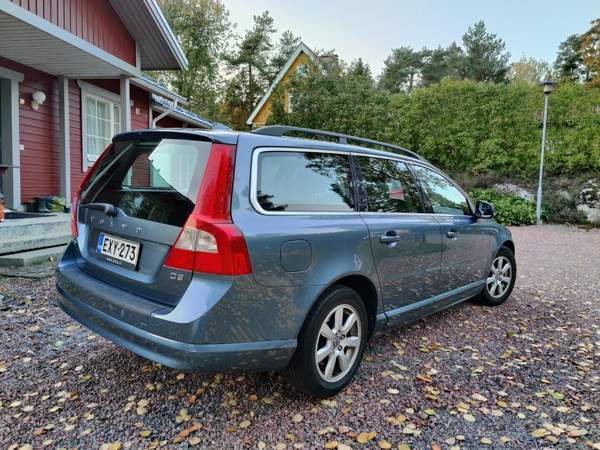 Volvo V70 Espoo - valokuva 3