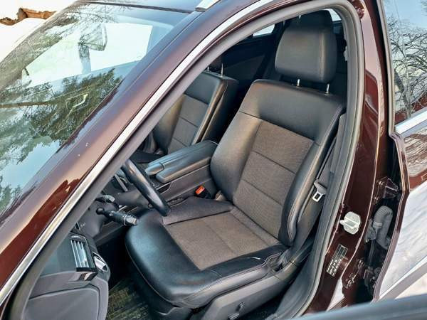 Mercedes-Benz E Hämeenkyrö - valokuva 5