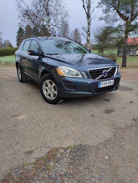 Volvo XC60 Коувола - изображение 5