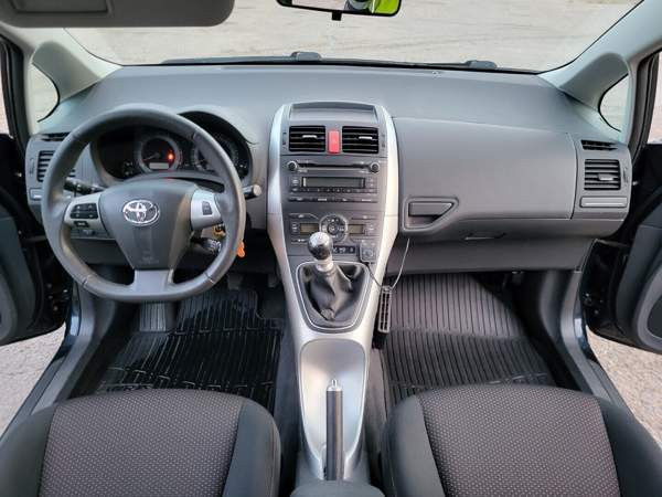 Toyota Auris Raasepori - photo 5