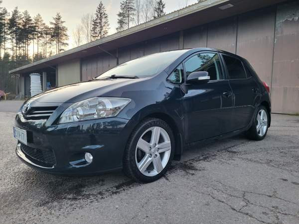 Toyota Auris Raasepori - photo 1