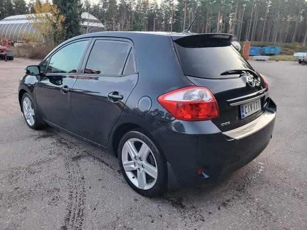 Toyota Auris Raasepori - photo 3