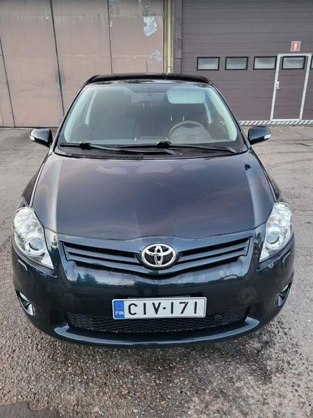 Toyota Auris Raasepori - photo 2