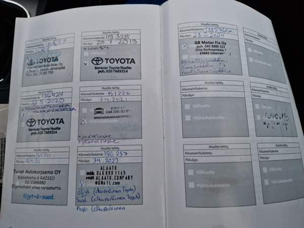 Toyota Avensis Turtkul - valokuva 8