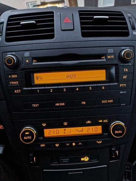 Toyota Avensis Turtkul - valokuva 7