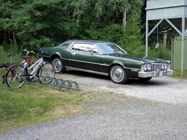 Ford Thunderbird Helsinki - valokuva 1